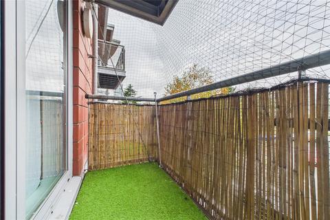 undefined, Kelvin Gate, Bracknell, Berkshire, RG12