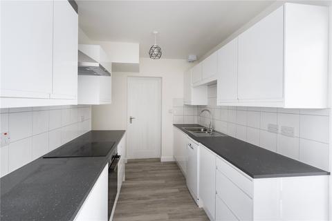 6 bedroom semi-detached house to rent, Shetland Road, Southmead, Bristol, Bristol, BS10