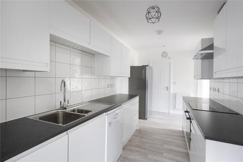 6 bedroom semi-detached house to rent, Shetland Road, Southmead, Bristol, Bristol, BS10