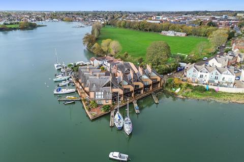 3 bedroom terraced house for sale, SWAN QUAY, FAREHAM