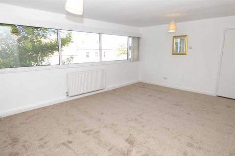 undefined, Alder Court, Monkseaton