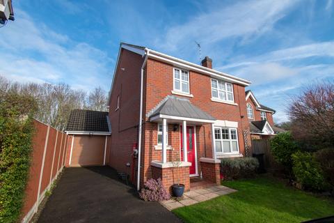 4 bedroom detached house for sale, Golding Close, Loughborough