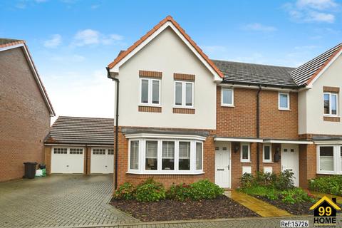 3 bedroom semi-detached house for sale, Potter Crescent, Berkshire, RG41
