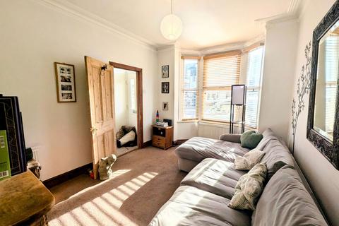 3 bedroom terraced house for sale, Suffolk Road, Southsea PO4