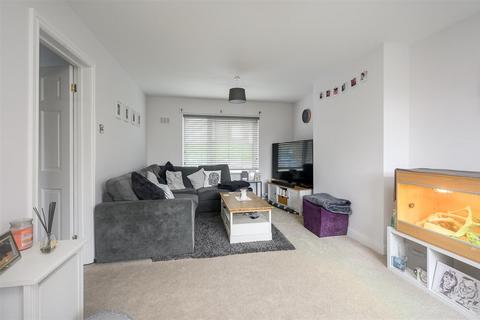 3 bedroom end of terrace house for sale, Birstwith Drive, Holgate, York YO26 4SR