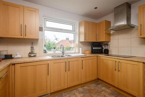 3 bedroom end of terrace house for sale, Birstwith Drive, Holgate, York YO26 4SR