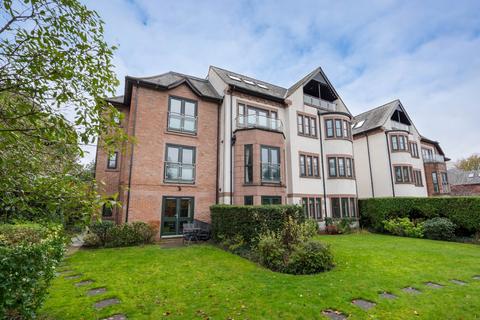 undefined, Moss Lane, Sale, Greater Manchester, M33
