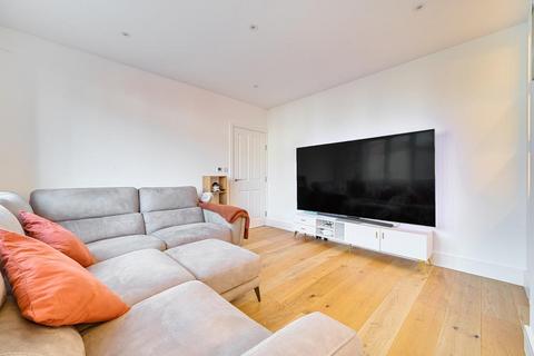 5 bedroom detached house to rent, Slough,  Berkshire,  SL1