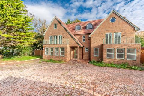3 bedroom flat for sale, 102 West End Lane, Pinner HA5