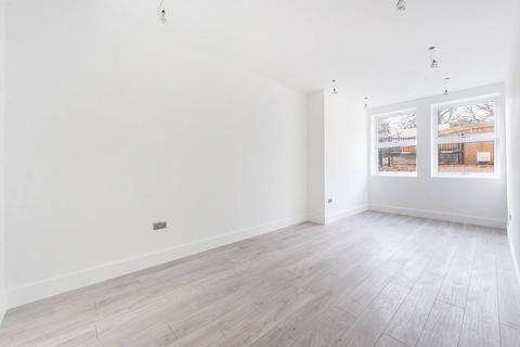 2 bedroom flat for sale, 102 West End Lane, Pinner HA5
