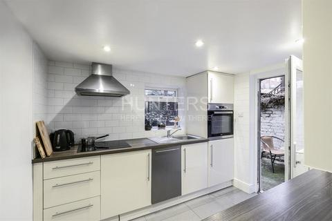 undefined, Nevill Road, London, N16