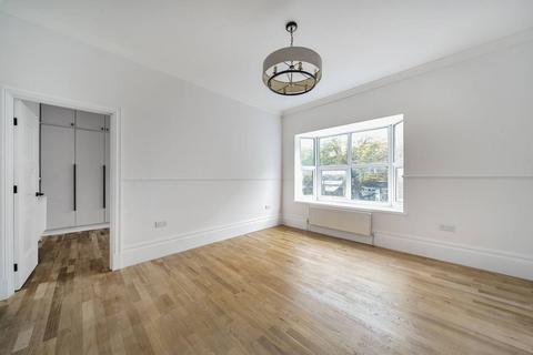 undefined, Kew Road, Kew, Richmond, TW9