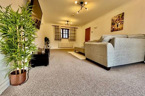undefined, Goldhawk Road, Monkston Park, MK10