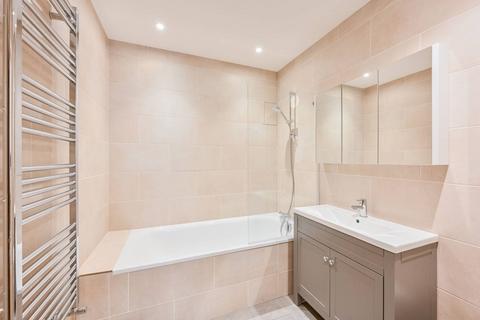 undefined, Wightman Road, Harringay, London, N4