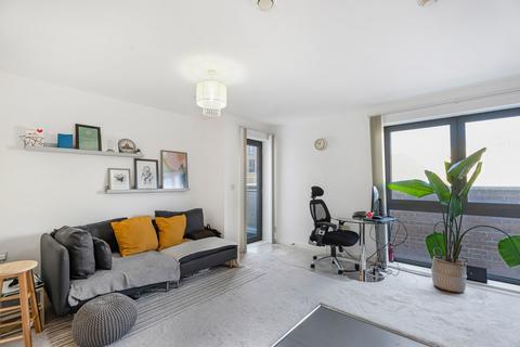 1 bedroom apartment for sale, St. Annes Row, London, E14