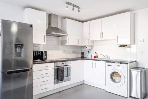 1 bedroom apartment for sale, St. Annes Row, London, E14
