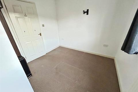 2 bedroom terraced house for sale, Park View Close, Stoke On Trent ST3