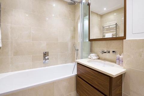 1 bedroom property to rent, 86 - 92 Kesington House Square, London W2