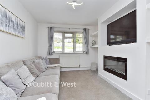 4 bedroom detached bungalow for sale, Deneside, Brighton BN1