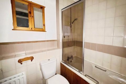 1 bedroom flat to rent, Kingsworthy Close, Kingston upon Thames KT1