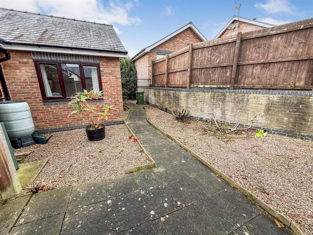 Garden3.jpg