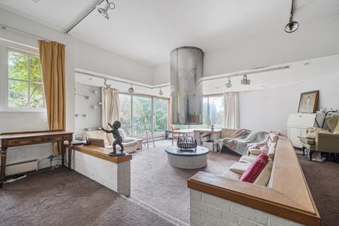 4 bedroom detached house for sale, Farnham Lane, Haslemere, Surrey, GU27