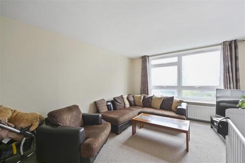 2 bedroom flat to rent, Putney Heath Lane, SW15