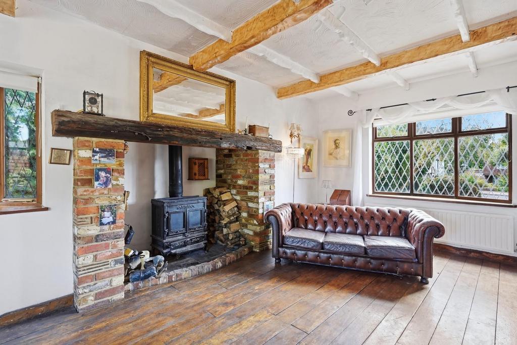 Living room, fireplace