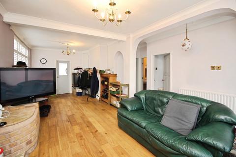 2 bedroom semi-detached bungalow for sale, Tentercroft Avenue, Syston, LE7