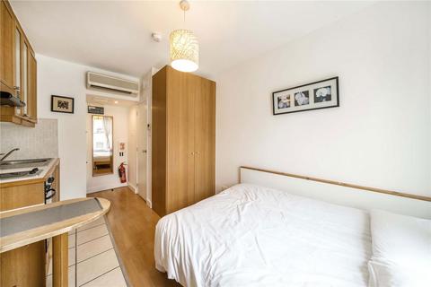 undefined, Gloucester Street, London SW1V