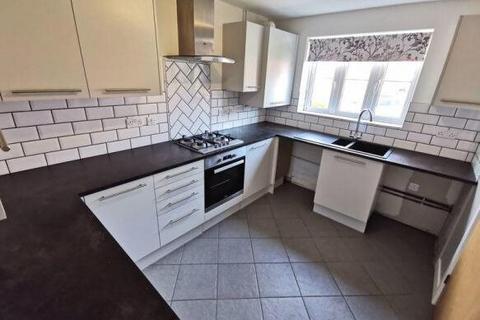 3 bedroom semi-detached house to rent, Campion Way, Somerset TA5