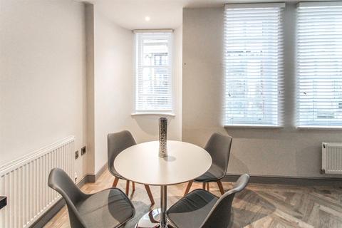 1 bedroom apartment to rent, Long Row, Nottingham, NG1 2DH