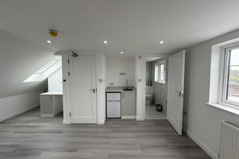 undefined, Sheffield Road, Slough