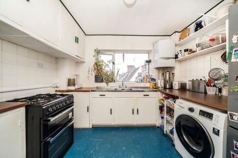 undefined, Finchley Road, London NW11