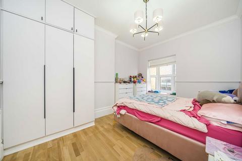undefined, Kew Road, Richmond TW9