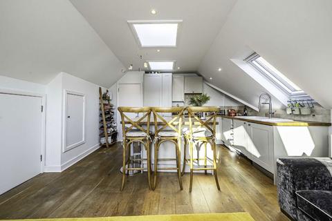 undefined, Flood Lane, Twickenham TW1