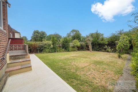 undefined, Talbot Crescent, Hendon, NW4