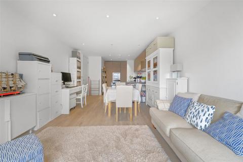 undefined, Cooper Court, Smithfield Sq, Hornsey, N8