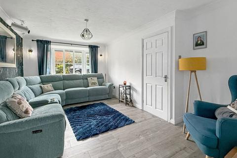 4 bedroom detached house for sale, Ironstone Close, Telford TF2