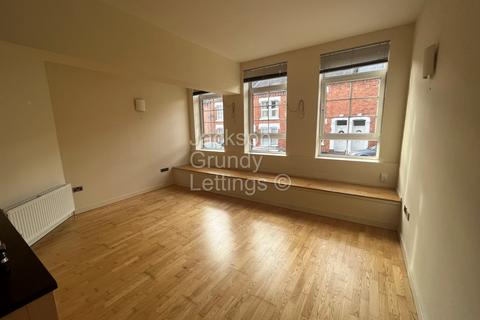2 bedroom flat to rent, Artizan Road, Northampton, NN1 4HS