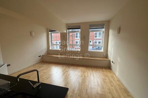 2 bedroom flat to rent, Artizan Road, Northampton, NN1 4HS