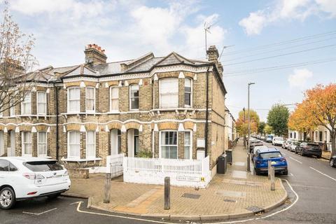 Prairie Street, London SW8