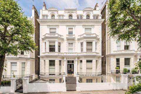 1 bedroom flat to rent, Holland Park, London W11