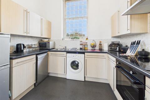 undefined, The Crescent, Gloucester