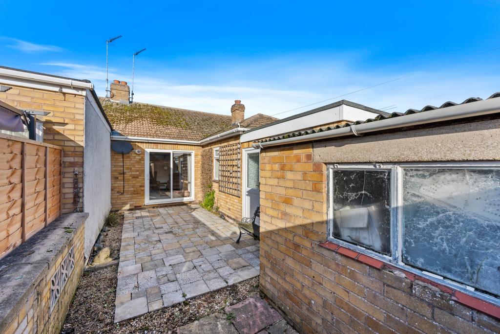 29 Albert Rd Web11