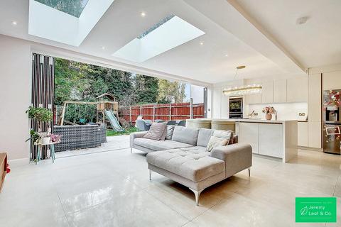 undefined, Elm Gardens, East Finchley