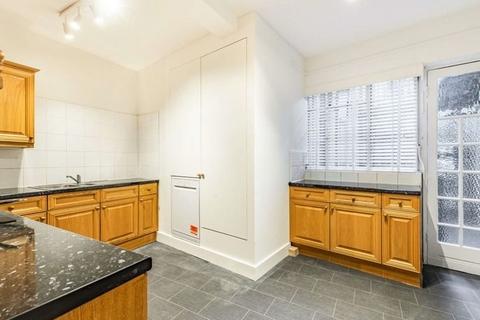 undefined, 143 Park Road, London NW8
