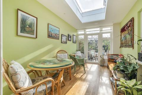 2 bedroom bungalow for sale, Chipstead Lane, Kent TN13