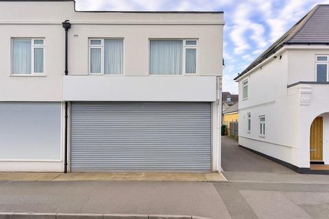 undefined, London Road