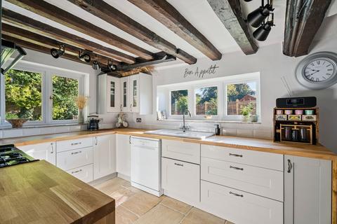 undefined, Brook Street, Edlesborough, Buckinghamshire